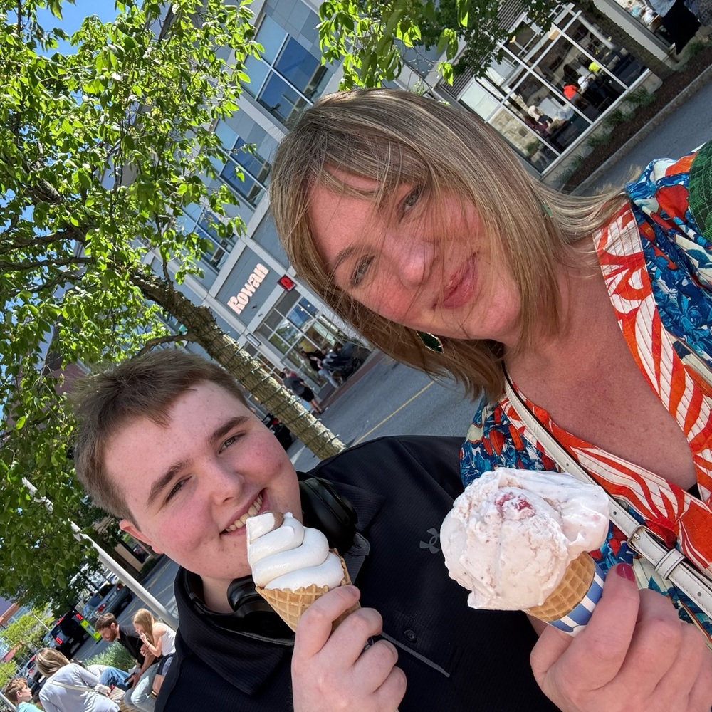 Meet your Posher, Karen